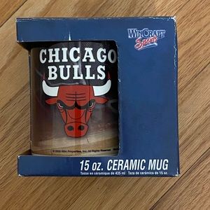 Chicago Bulls 15oz ceramic mug. Brand new in box. Great gift!